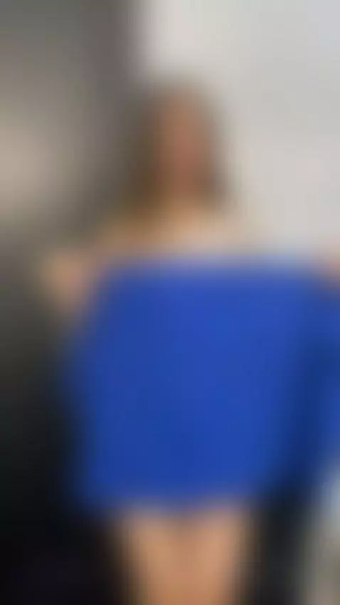 Sweet siren: refined grace 🏞
Delicate curves, charming aura ... by emilycakesweet