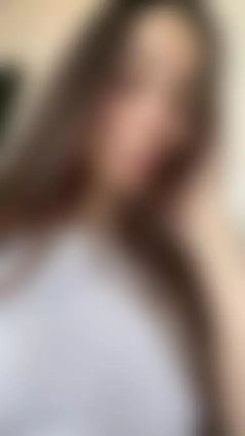 Hey sweet souls! 💖
I’d love to get to know you better—join m... by emilycakesweet