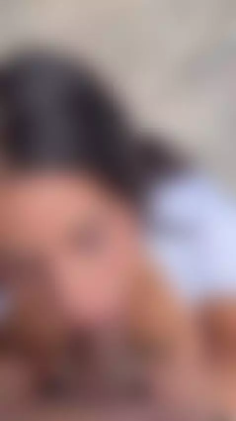 Que rico cuando una verga no me cabe toda en mi pequeña y es... by aishhaferrari
