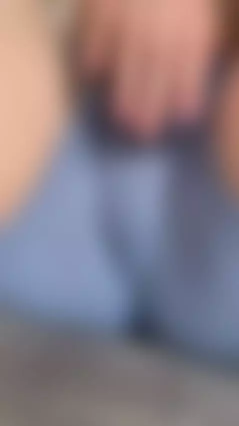 I think my pussy's wet 🥵 by alkh1mova