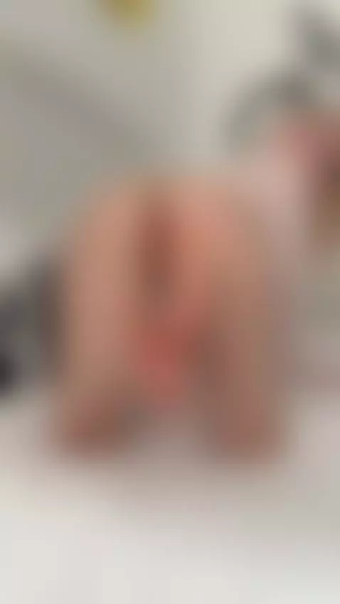 The doggie pose is very arousing😈 by alkh1mova