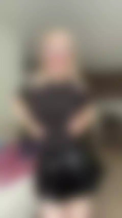 Dancing is my kind of therapy 🌸 by alkh1mova