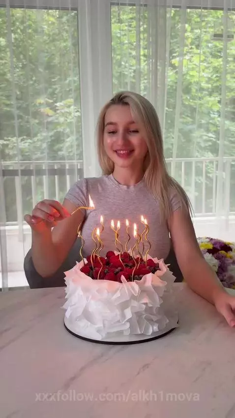 Today is my day. 🥰 Birthday mood activated 🎉🎁 by alkh1mova