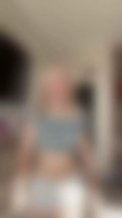 When you're in the mood to just move and smile 💃💫 by alkh1mova