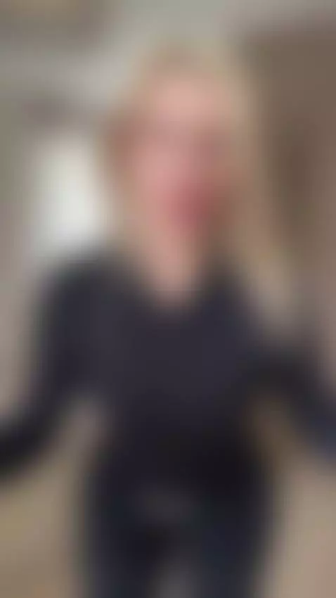 Body or Face?😍 by alkh1mova