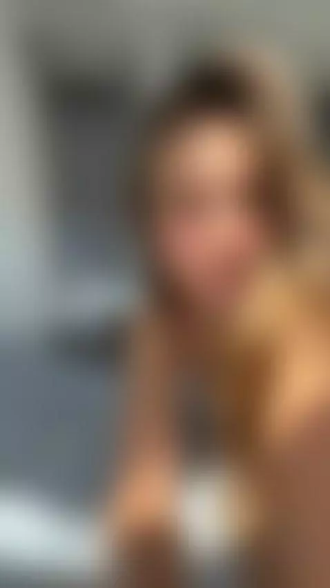 https://onlyfans.com/alissiabounty by emanuela93