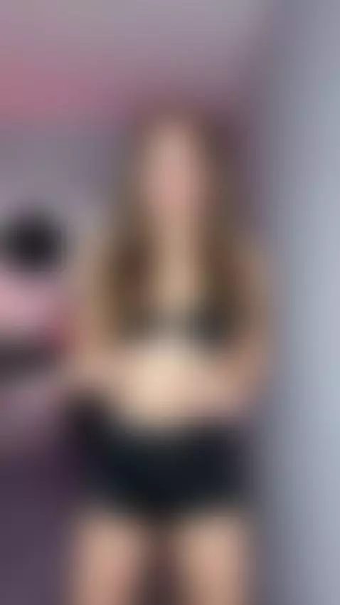 https://onlyfans.com/alissiabounty by emanuela93