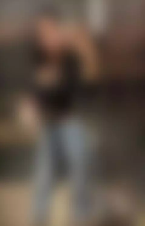 Find Me here  ☘️💋

https://ton.place/emmaflour

https://fans... by emanuela93