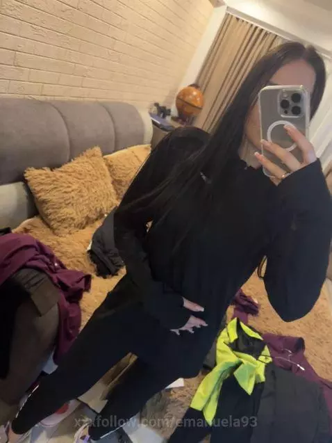 Find Me here  ☘️💋

https://ton.place/emmaflour

https://fans... by emanuela93