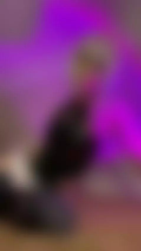 Find Me here ☘️💋

https://ton.place/emmaflour

https://fans.... by emanuela93