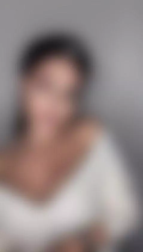 Find Me here ☘️💋 

https://ton.place/emmaflour

https://fans... by emanuela93