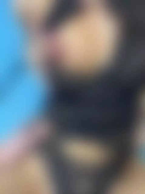 Find Me here ☘️💋 

https://ton.place/emmaflour

https://fans... by emanuela93