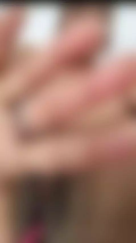 How nice, daddy, you like my wet pussy by yessikabaker1