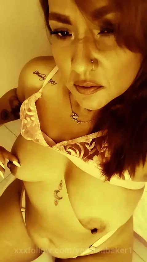 My playful nipples.....More fun at https://harmony.fan/yessi... by yessikabaker1