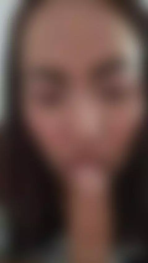 Morning blowjob.https://es.stripchat.com/YessikaBaker1 by yessikabaker1