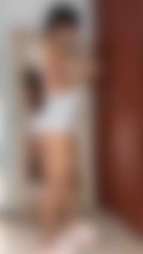 Cuando me dicen alístate que paso por ti 😏🖐️ by adharataylor