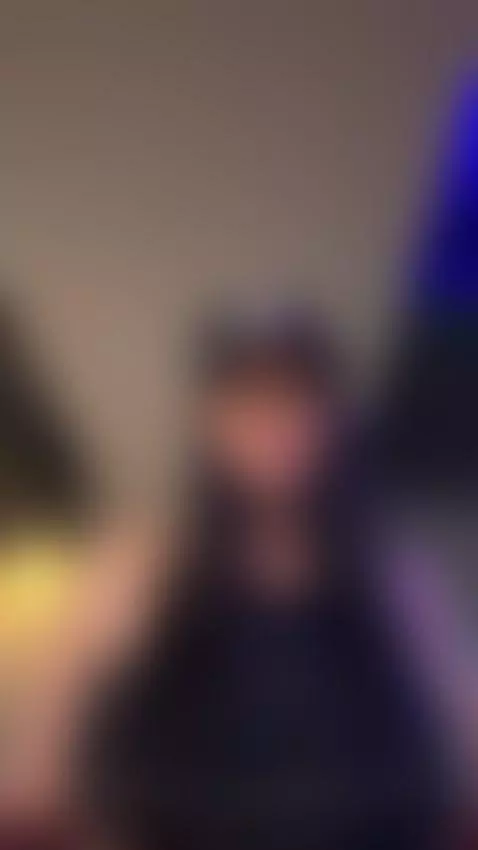 Un poco de ejercicio conmigo? by adharataylor