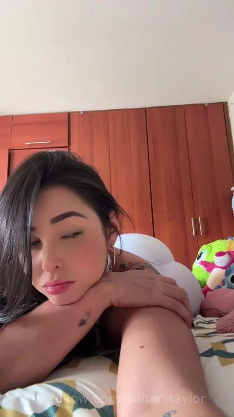 I’m not your dream girl… I’m the dream you can’t wake up fro... by adharataylor