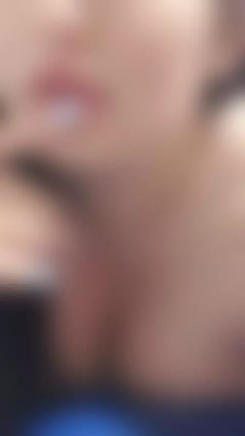 Me siento solita... by daniik02