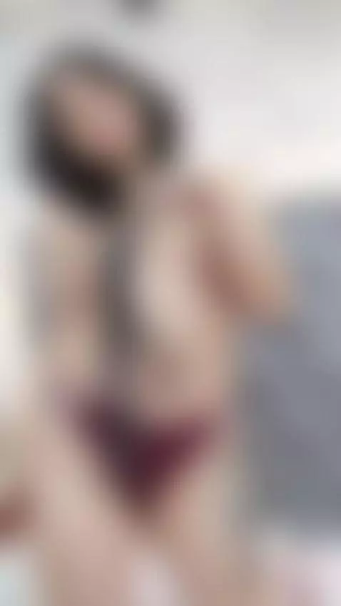 she knows exactly what she wants. by ariatyler