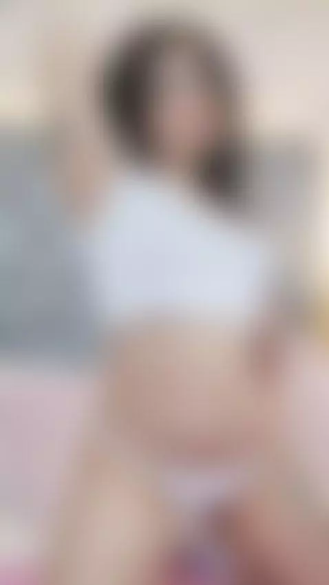 I’m warming up. by ariatyler