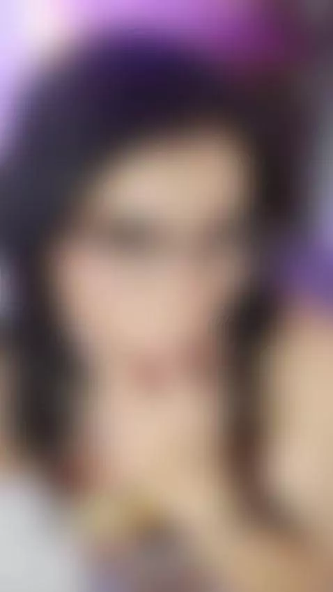 with desire. That’s how I walk through life being me. by ariatyler