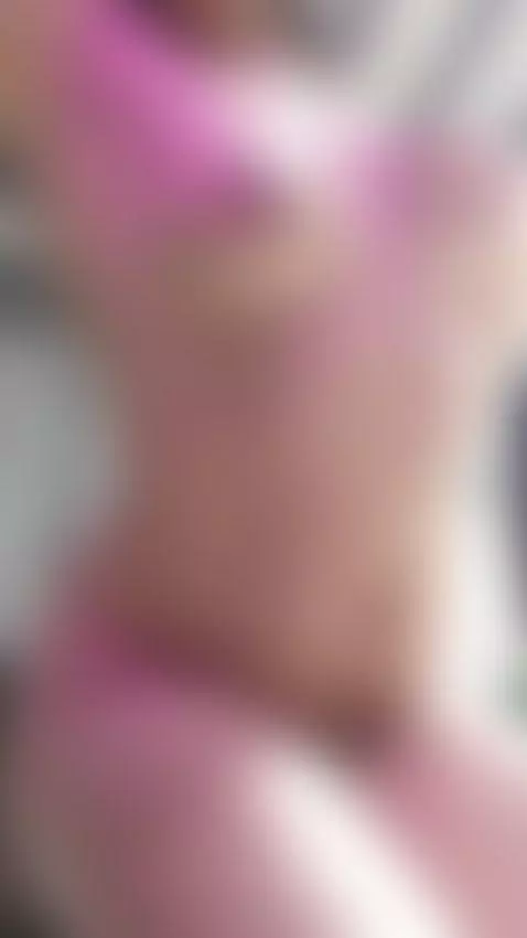 which nails should I wear to make it unforgettable? by ariatyler