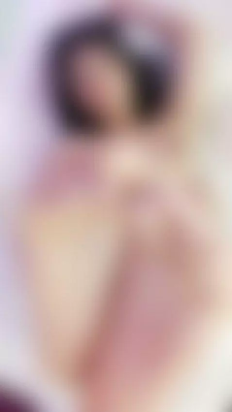 my curves aren’t safe for weak hearts by ariatyler