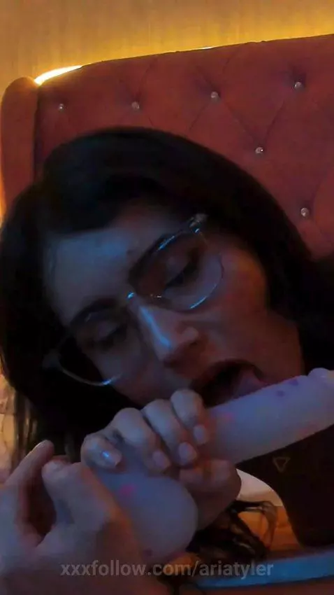 hot, latina, play by ariatyler