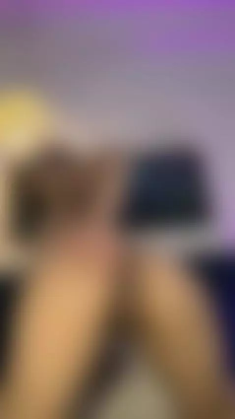 fuck my tigh ass🥵🥵 by lunaaspen