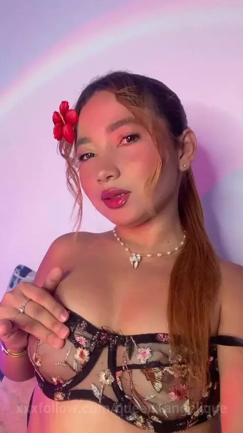 NO OLVIDES SEGUIRME EN MI CUENTA DE CAMSODA @queenn-angeliqu... by queen1angelique