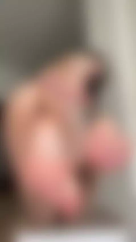 I like to show my sexy legs🥵 by lilyrush