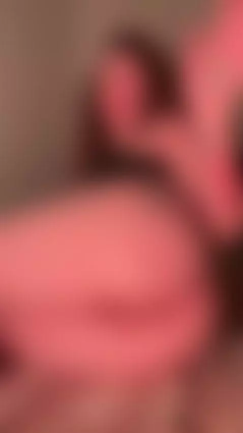 Caught your attention? There's way more on OnlyFans 😏 by lilyrush