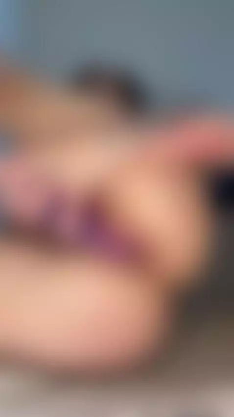 18yo thick ass swallowing toys whole 👅 Sub OF by lilyrush