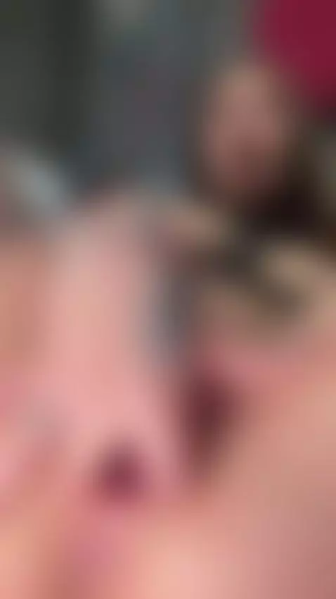 it’s late and my pussy needs some attention💋🔥💦 SUB OF🍓 by lilyrush