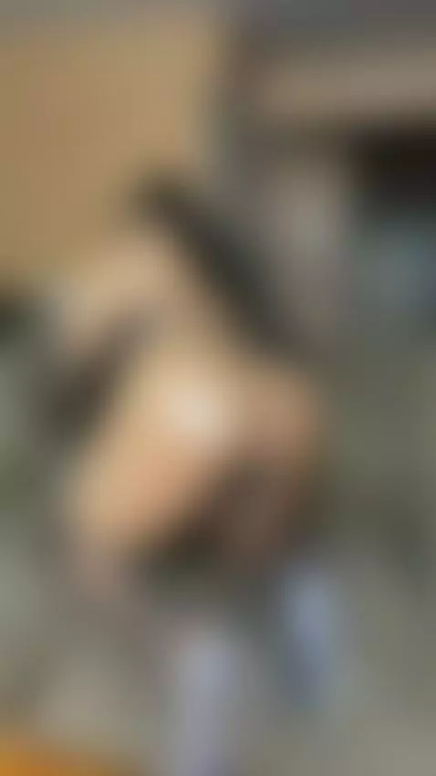 twerk, twerking, spank by xxxclusiveclassmodels