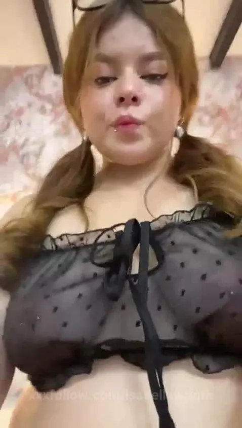 If your kisses were a language, I’d speak it all night by isabellawrigth