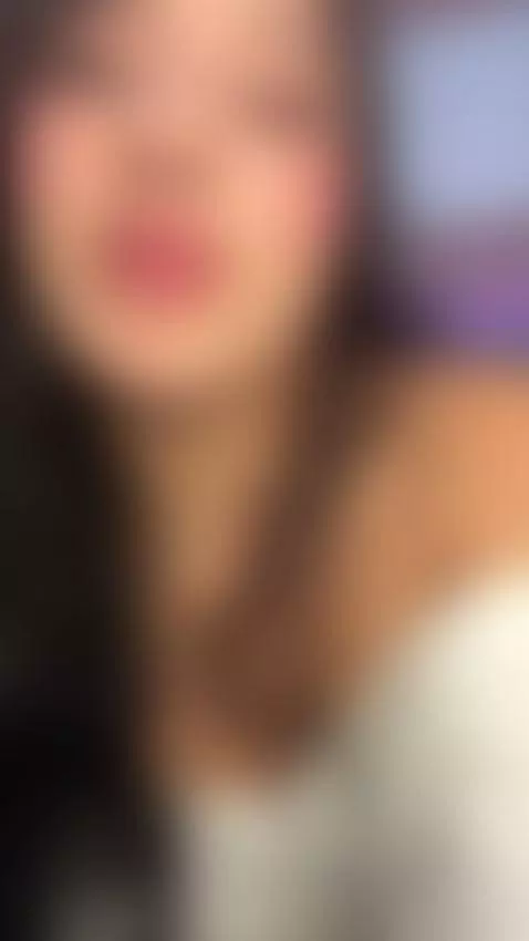 Are you looking for a beautiful petite and tender girl? come... by cristalcollinss