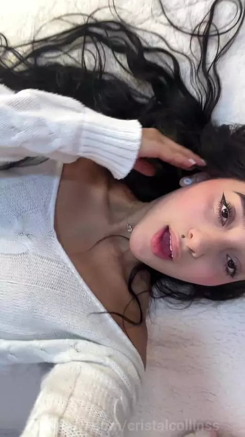 Do you want to make cum on my nice face?  🩷 by cristalcollinss