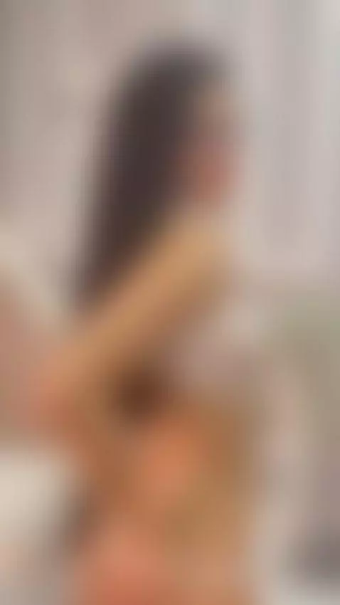 If you look too much, you won't be able to leave me by jeannvender