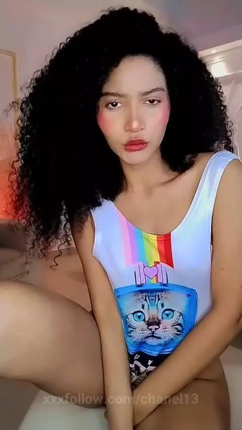 wet pussy 😈🔥 by chanel13