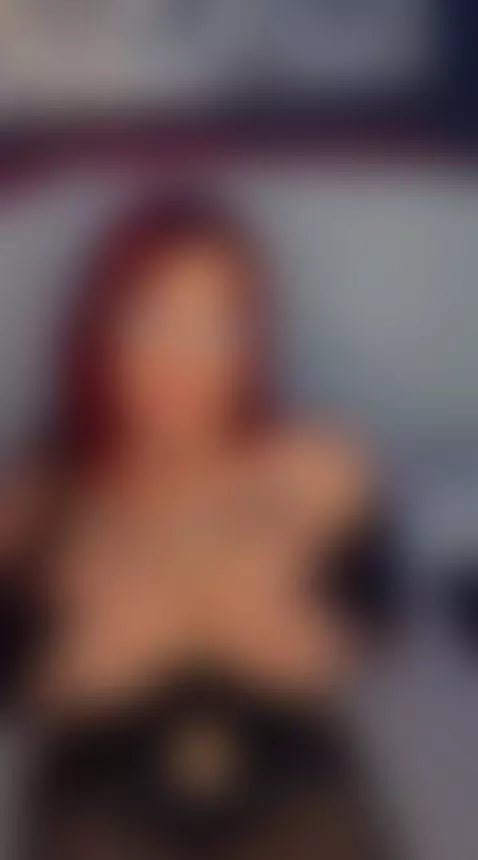 Ven dejame enseñarte la definicion de sensual.... by tamy-lyn