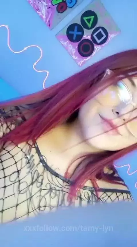 Imagine your cum on my ass by tamy-lyn