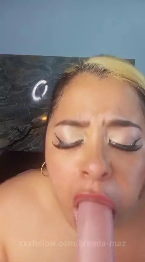 Come here and destroy my throat by brenda-maz