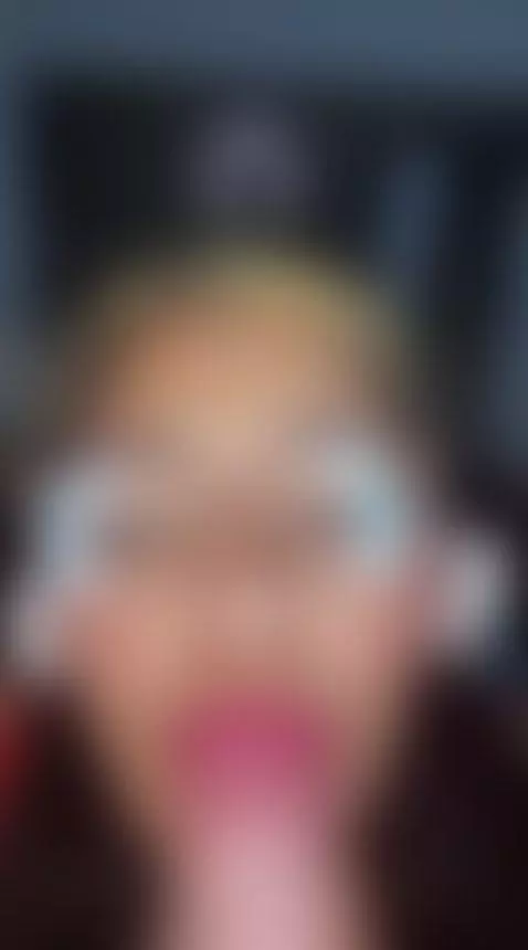 Blowjob Queen is here 🍆🔥 by brenda-maz