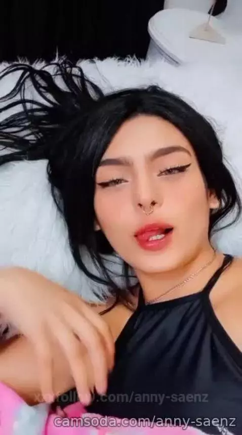 💋hi by anny-saenz