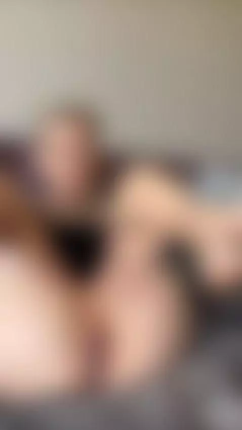 Then she started jerking her pussy! Go to Onlyfans to watch!... by cyberv