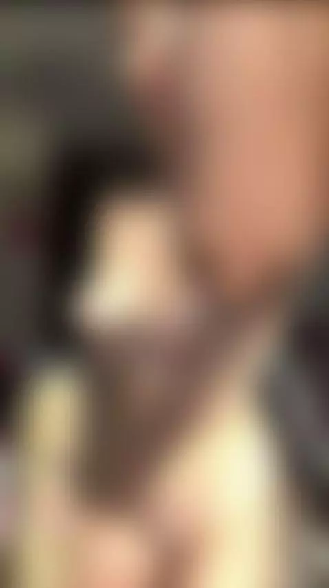 I’m your favorite distraction 😈 by cyberv