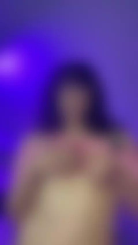 I can't stop imagining you... and it's turning me on more 😮‍... by lillianderson