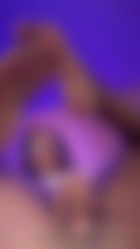 Wet 🔥 by peachmyca